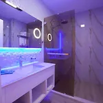 Grand Blue Fafa & Resort Kryemëdhej