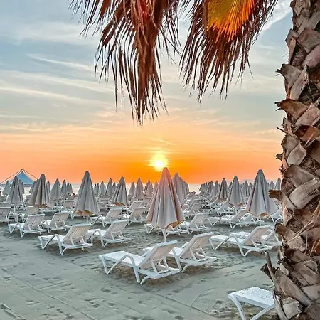 Grand Blue Fafa & Ośrodek wypoczynkowy Durrës