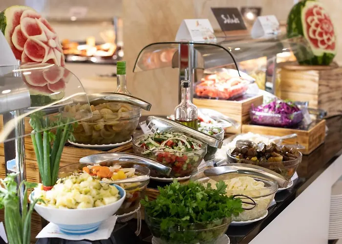 Grand Blue Fafa & Resort