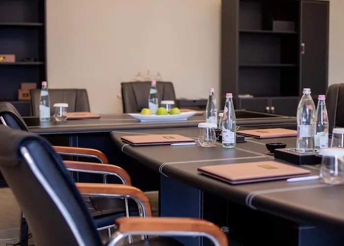 Grand Blue Fafa & Kryemedhej