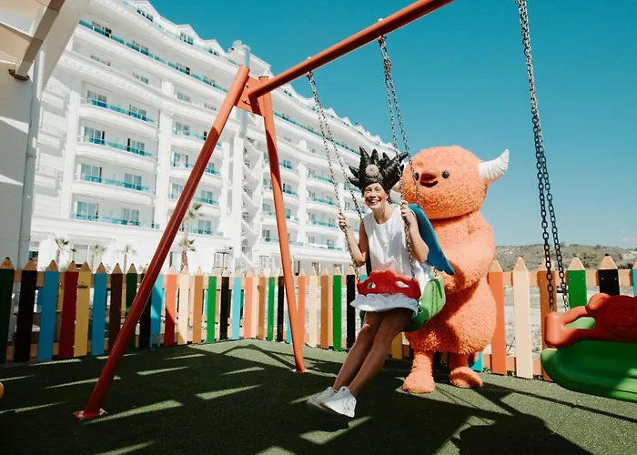 Grand Blue Fafa & 5*