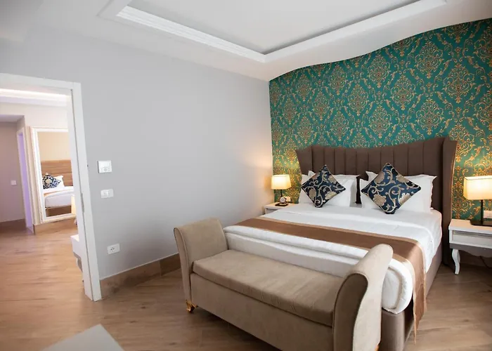 Grand Blue Fafa & Resort 5*